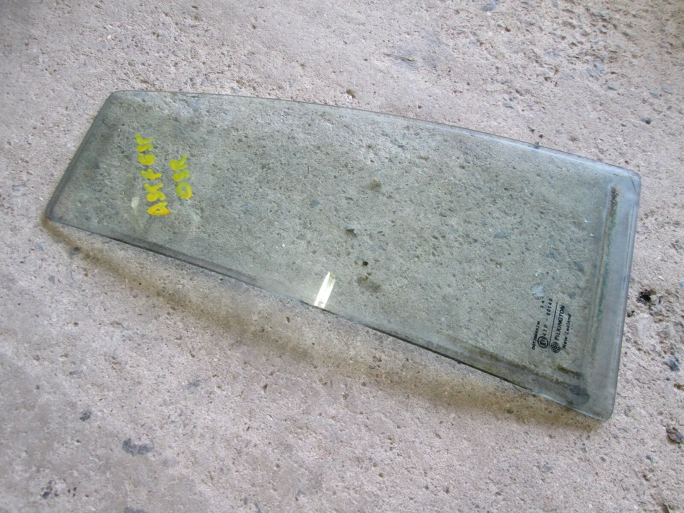 Vauxhall Astra F MK3 1996 1,7 Td conductores laterales puerta trasera cuarto de vidrio - Imagen 1 de 1