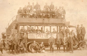 Tarjeta postal con foto real Hyatt Roller Bearing Company Social Club Motor Bus - Imagen 1 de 3