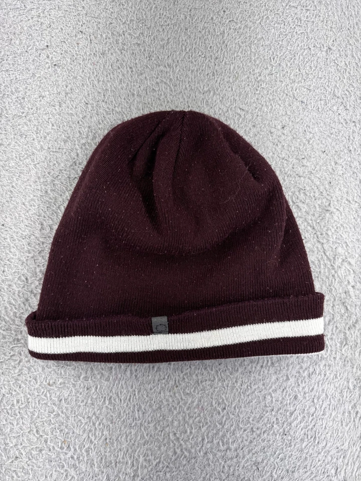 Empyre Gorro Toque Adulto Talla Única Rojo Blanco Tejido 100% Acrílico Hecho en Canadá Foto 1 de 4