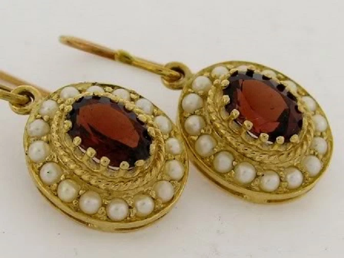 E064- Genuine 9ct Yellow Gold Natural Garnet & PEARL Cluster Drop Earrings - Image 1 of 3