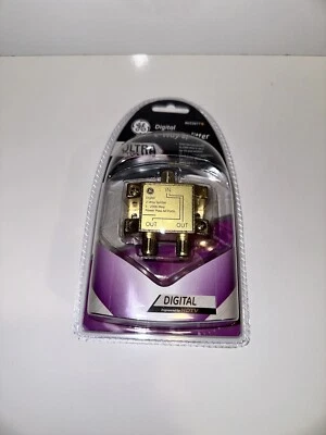 -NIB-Digital 2 Way Splitter GE Ultra Prograde for TV and Satellite AV22677 - Image 1 of 4