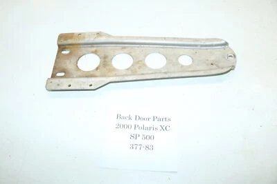Polaris Xc Sp 500 Gen Il 2000 soporte de soporte para vientre central inferior delantero Foto 1 de 4