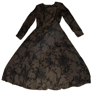 Vestido largo The J Peterman 100 % seda marrón y negro floral hombreras LS DE COLECCIÓN S4 - Imagen 1 de 14