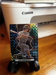 2022 Panini Mosaic - Jake Cronenworth #162 Genesis Prizm - Picture 1 of 2