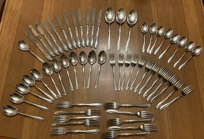 Juego de cubiertos de acero inoxidable AMERICRAFT CHALET - 58 piezas Foto 1 de 4