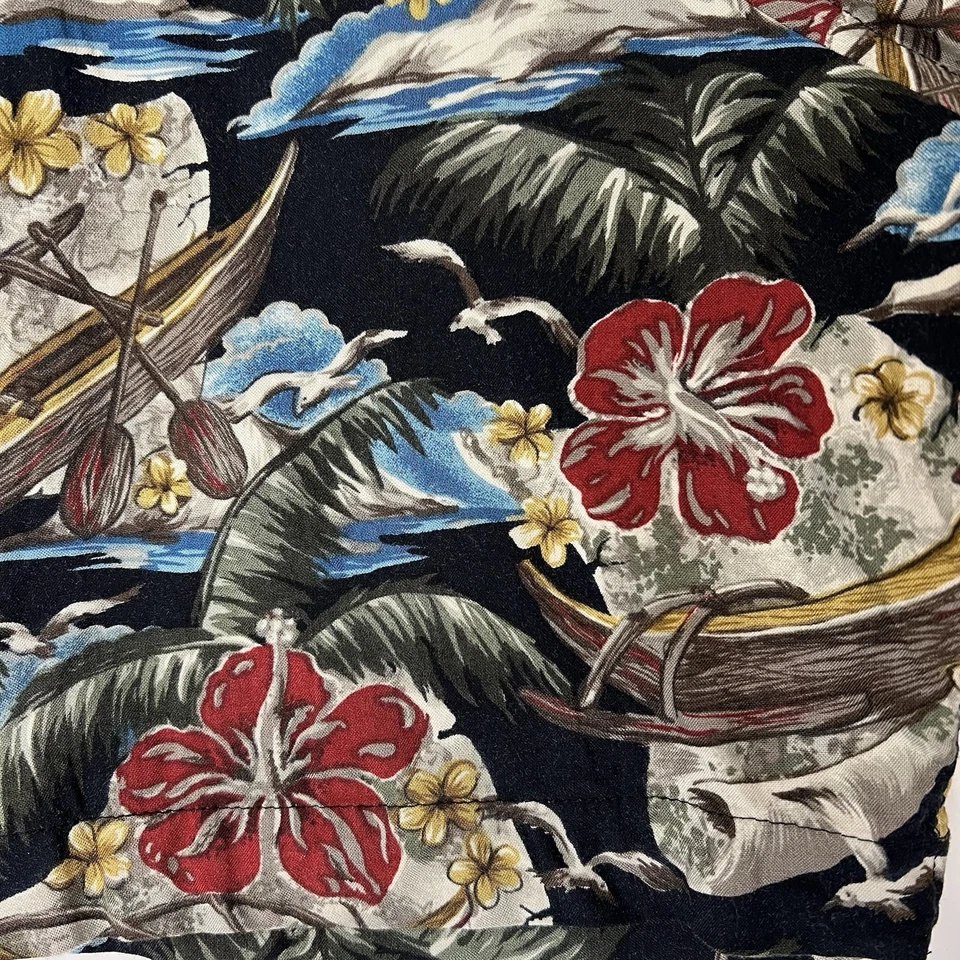 Camisa Hawaiana De Colección Hibisco Media Luna Bahía Para Hombres Mediana Abotonada Rayón Foto 1 de 4