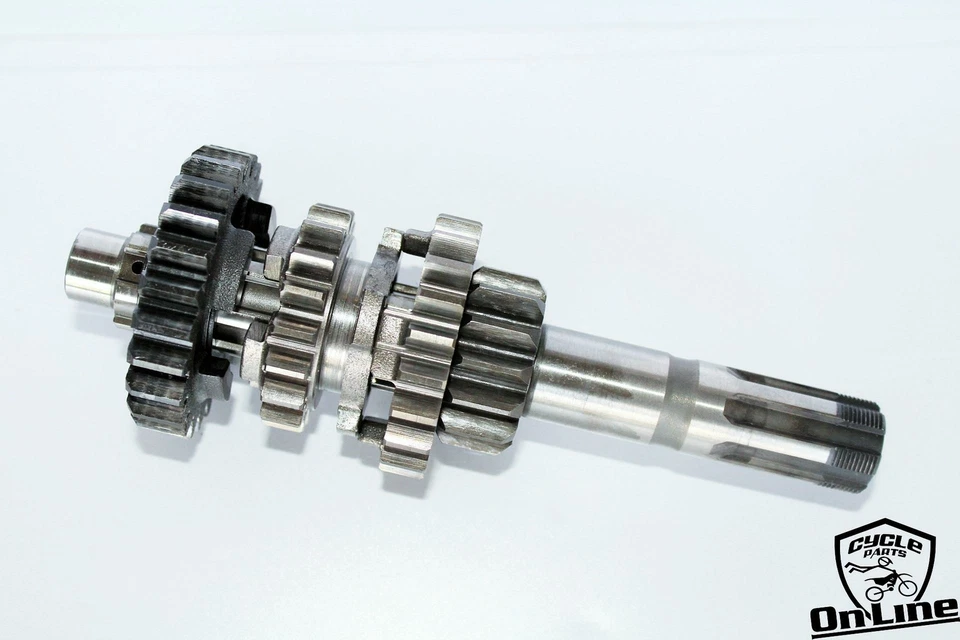 05 SUZUKI 9 BOULEVARD SAVAGE 650 COUNTERSHAFT (NT:15) 24121-24B12 - Image 1 of 4