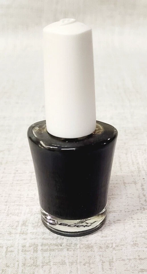 Esmalte de uñas Ever Glaze By China Glaze ~ 82334 VOLVER A NEGRO ~ 0,5 fl oz Foto 1 de 1