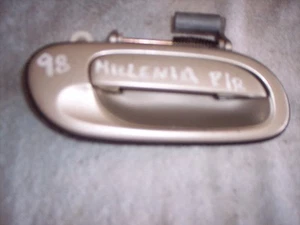 95 96 97 98 99 MILLENIA PASSENGER/RIGHT REAR OUTER DOOR HANDLE - Bild 1 von 2