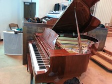 Piano k-kawai