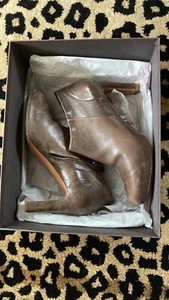 Roberto Del Carlo Womens Brown High Heel Leather Ankle Booties Size 38 - Picture 1 of 12