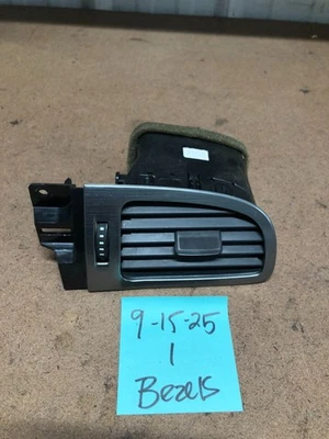 Правая передняя вентиляционная решетка для 07–11 Chevrolet Avalanche 15870236 металлическая щетка - Изображение 1 из 4