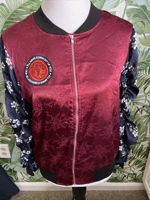 Chaqueta para mujer Disney Princess Mulan I'll Make a Man Out of You - Talla grande Foto 1 de 4