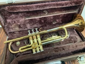 YAMAHA Trumpet YTR3320 Sound OK From Japan - Picture 1 of 10
