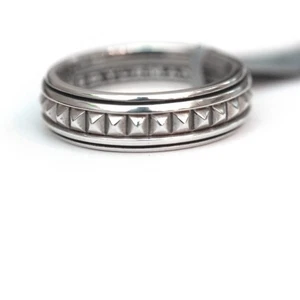 DAVID YURMAN Men's New 6mm Pyramid Sterling Silver Ring Size 9 - Picture 1 of 6