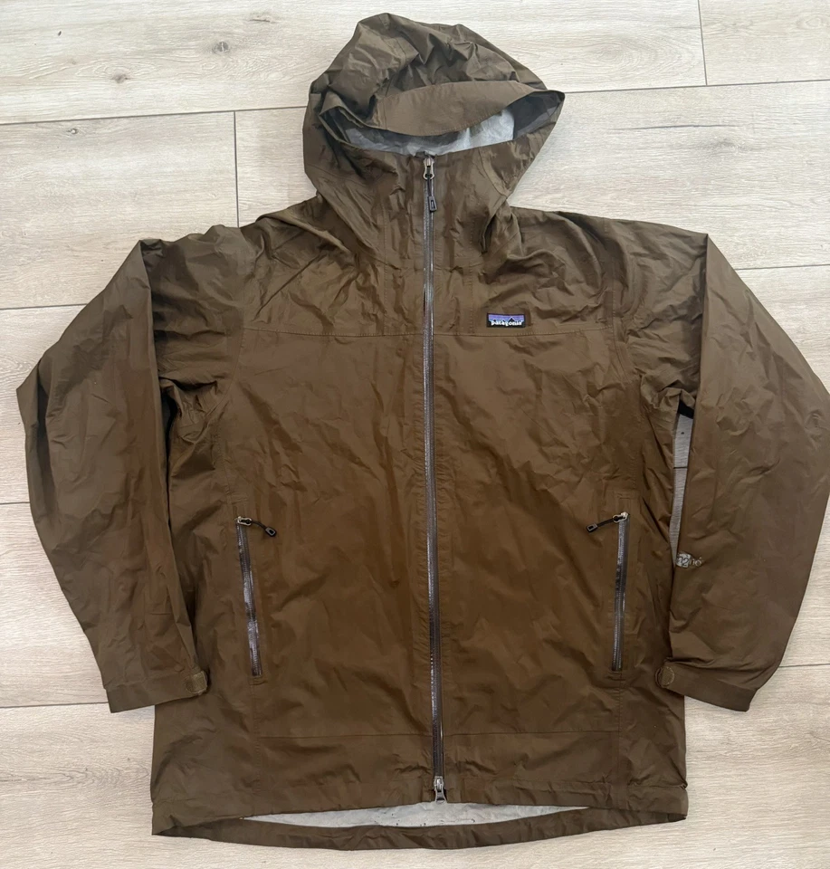 Patagonia Torrentshell Jacket Men’s Sz L Camel Rain Coat Waterproof Shell H2NO - Image 1 of 4