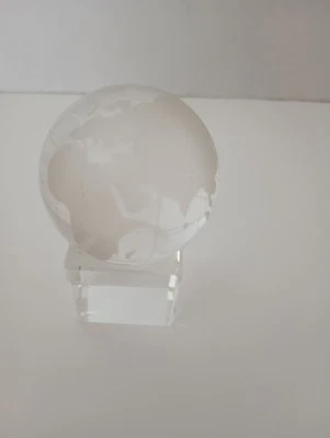 Tiny World Globe Crystal Ball Glass Sphere With Glass Pedestal *See Description  - Imagem 1 de 4