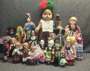 Konvolut 22 internationale Puppen verschiedene Größen & Marken - Bild 1 von 14
