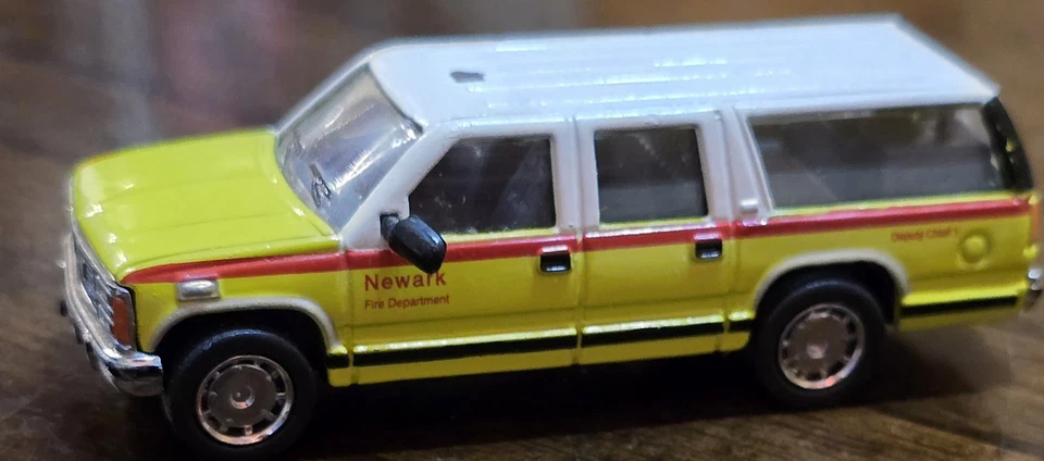 3.5" Code 3 1/64 Diecast GMC Suburban Newark Fire Department Collector Truck - Image 1 of 4