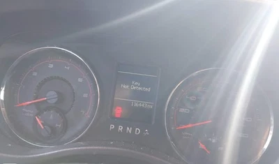 Dodge Charger OE 2011 velocímetro calibre clúster 116 k millas Foto 1 de 4