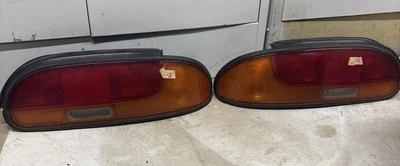 Tail Lights 91-93 Nissan Nx2000 - Image 1 of 4