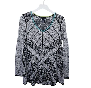 NIC + ZOE Sweater Size S Black White Graphic Blue Trim - Picture 1 of 6