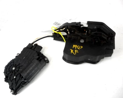 Actuador de cierre de puerta delantera BMW 750i paso derecho con cierre suave OEM 2009-2012 Foto 1 de 2