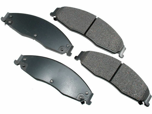 Juego de pastillas de freno delanteras Akebono 45SF87Q para Cadillac CTS 2003-2007 Foto 1 de 1