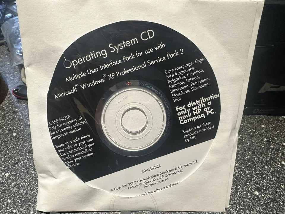 HP Compaq Operating System CD Microsoft Windows XP HOME SP2 REINSTALLATION #4F - Image 1 of 1