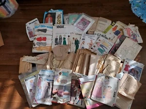 Huge Lot Partial Patterns Envelopes Cut Uncut Scrapbooking Ephemera Junk Journal - Picture 1 of 12