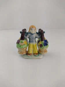 Vintage Novelty Oriental Girl w Baskets Flowers Salt & Pepper Shaker Cruet Set - Picture 1 of 6