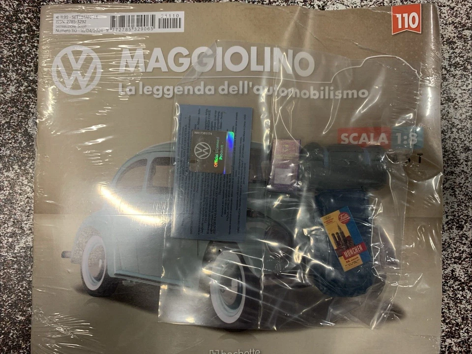 Costruisci il maggiolino scala 1:8 Die Cast N. 110 - 111 - 112. 2022 Hachette - Immagine 1 di 3