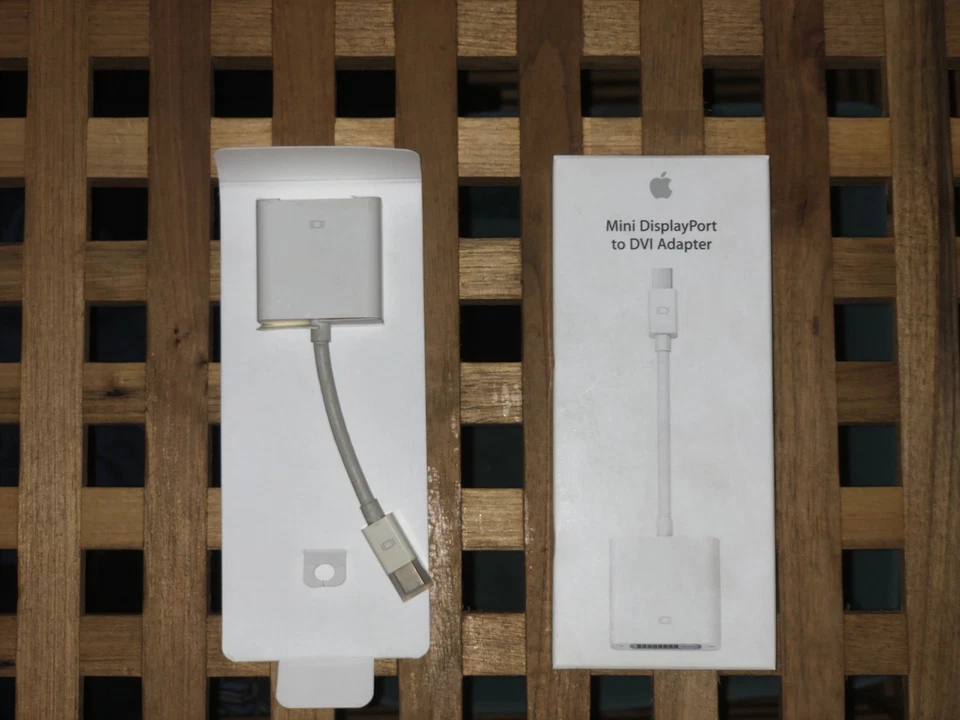 Apple Mini DisplayPort to DVI Adapter | Original | A1305 | MB 570Z/B - Bild 1 von 1