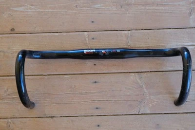 Manillar de caída para bicicleta de carretera BH SCOR MKII 31,8x440 mm negro aluminio grava Foto 1 de 4