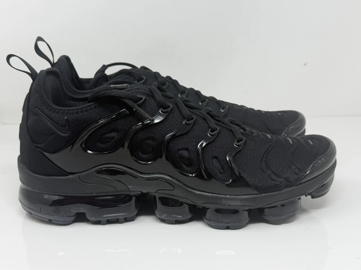NIKE AIR VAPORMAX PLUS トリプルブラック Nike Air VaporMax Plus Black Metallic Gold for Sale - Authenticity
