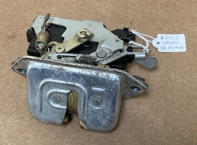 03 - 08 Subaru Forester Tailgate Lock and Actuator 63032SA010 (Qty 1) - Image 1 of 4