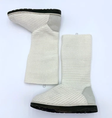 SO Women’s Ivory Knit Fold-Over Boots Size 6 Medium Cozy Textured Textile Used - Image 1 of 4