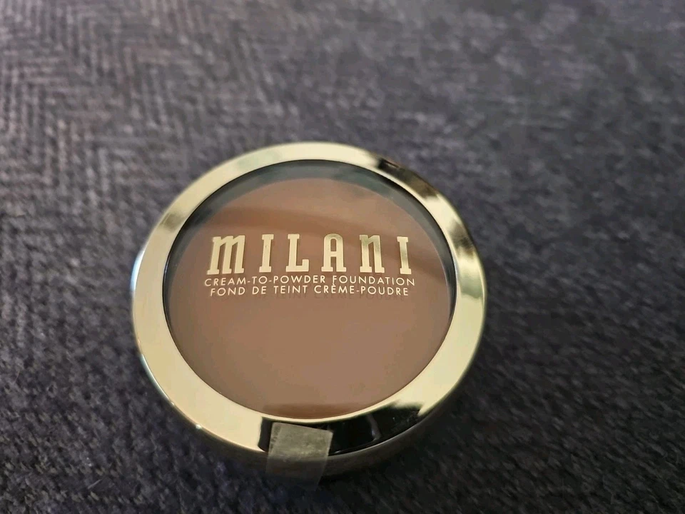Base oculta en crema a polvo Milani + acabado perfecto - 270 bronceado Foto 1 de 2