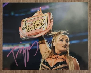 Tiffany Stratton Signed 8x10 Photo WWE Smackdown RAD - Picture 1 of 1