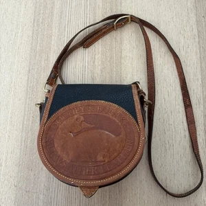 Bolso Bandolera Vintage Dooney & Bourke Big Duck Negro Tostado EE. UU. Años 90 - Imagen 1 de 10