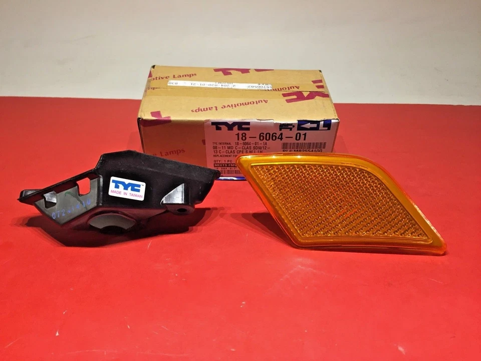 Luz de estacionamiento izquierda marcador lateral izquierda mercedes c230 c250 c300 c350 c63 Foto 1 de 4