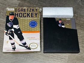 Wayne Gretzky Hockey Nintendo Nes w/Box Authentic