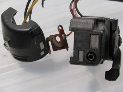 Interruptor de control izquierdo Yamaha 1982 XV750 Virago XV 750 luz bocina señal de giro Foto 1 de 4