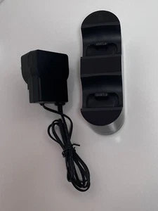 Official Sony PlayStation 4 DualShock Controller Charging Station Dock - Black - Picture 1 of 8