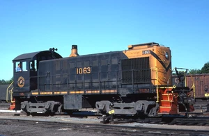 Original Dia: Portland Terminal Company ALCO S-4 1063 - Bild 1 von 1