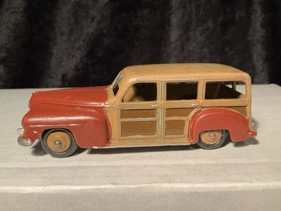 COCHE DINKY TOYS PLYMOUTH, 27f, c1950 Foto 1 de 4