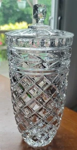 Vintage 10" Crystal Clear Cut Glass Lidded Cookie/Biscuit Jar $50 - Picture 1 of 3
