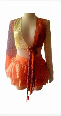  Shorts Anthropologie 2026 novo lançamento bordado bolha borrada, tamanho pequeno - Imagem 1 de 4