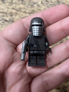 LEGO Star Wars Minifigure Knight Of Ren Vicrul Sw1089 - Picture 1 of 6