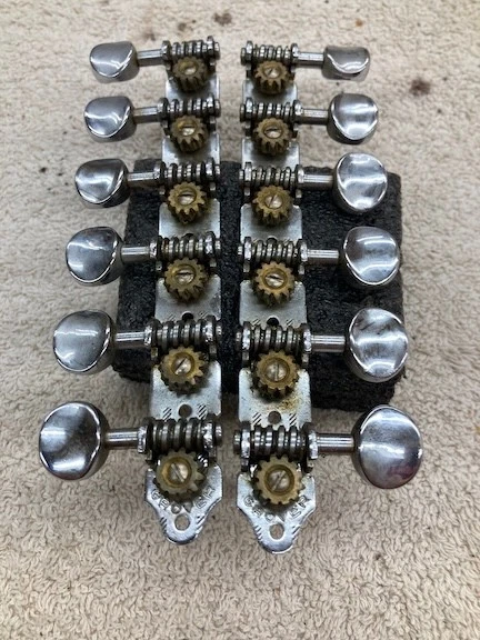 Afinadores de guitarra Grover vintage de 12 cuerdas con respaldo abierto níquel Grover EE. UU. Foto 1 de 4